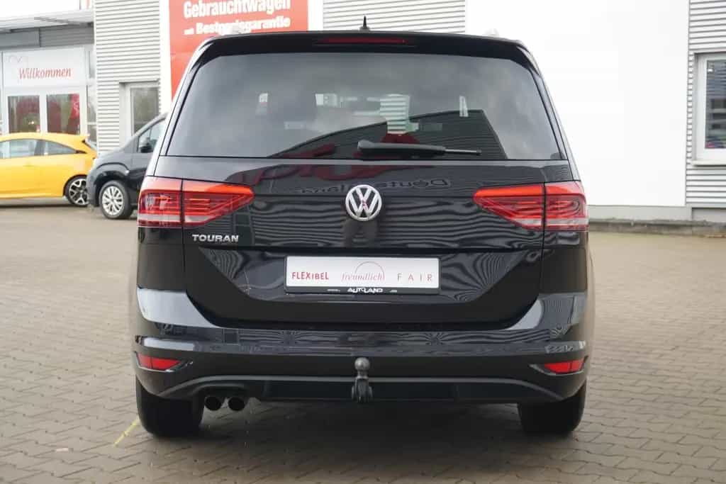 Volkswagen Touran 1.4 TSI DSG Sound LED AHK Navi 7-Sitzer 03/2018-photo-6
