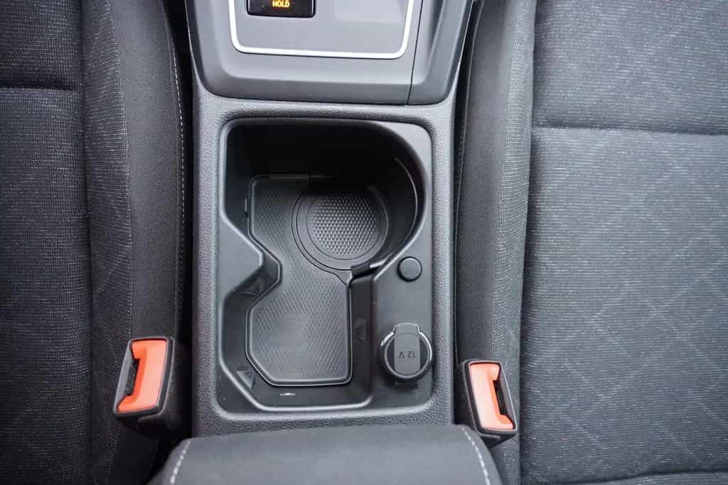 Volkswagen Golf VIII 2.0 TDI Life DSG LED Navi Standheizung 09/2020-photo-30