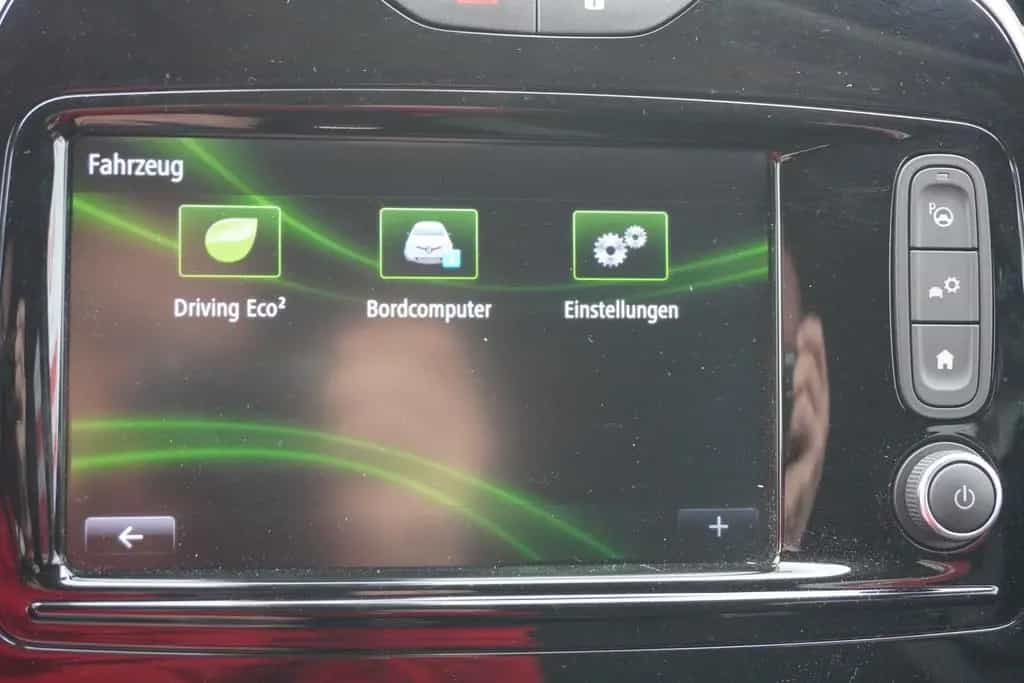 Renault Captur 1.3 TCE Navi Kamera Totwinkel Sitzheizung 05/2019-photo-15