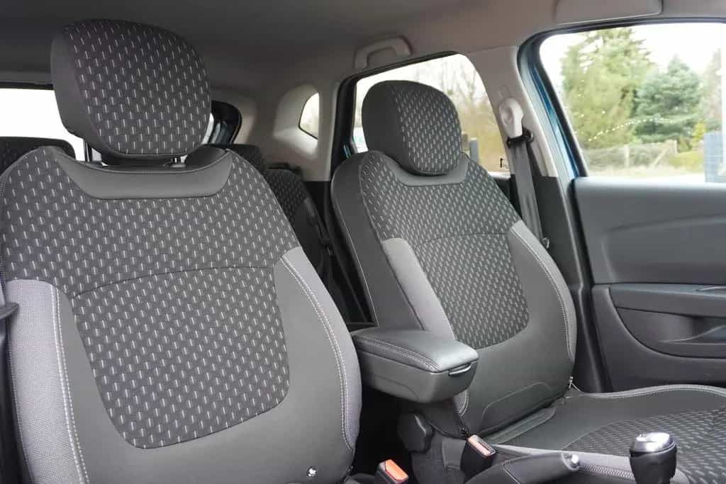 Renault Captur 1.3 TCE Navi Kamera Totwinkel Sitzheizung 05/2019-photo-31