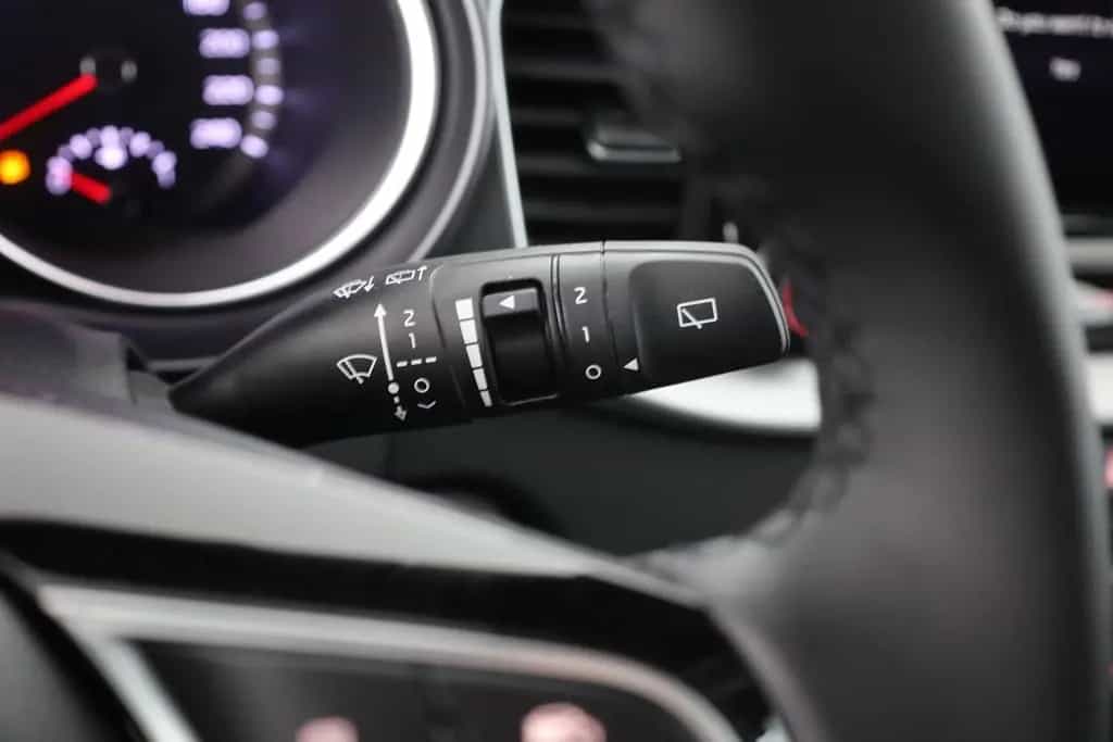Kia XCeed 1.6 GDI Aut. LED Navi Kamera 03/2026-photo-18
