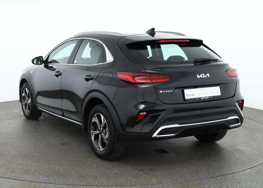 Kia XCeed 1.6 GDI Aut. LED Navi Kamera 03/2026-photo-2