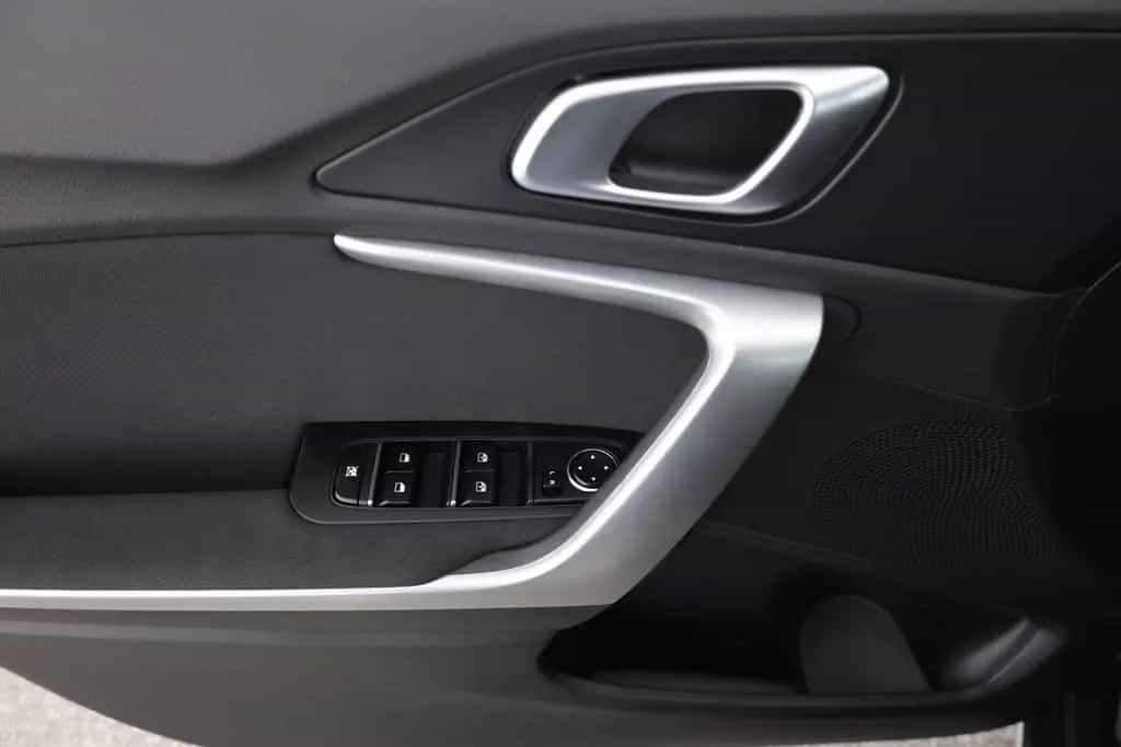 Kia XCeed 1.6 GDI Aut. LED Navi Kamera 03/2026-photo-20
