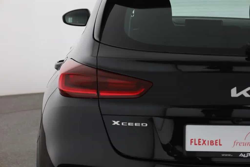 Kia XCeed 1.6 GDI Aut. LED Navi Kamera 03/2026-photo-27