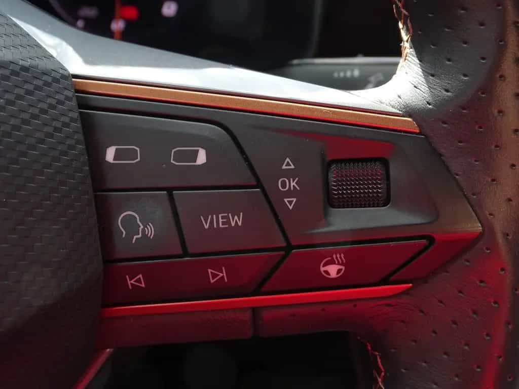 Cupra Formentor 1.5 TSI LED Navi PDC Sitzheizung 06/2021-photo-15