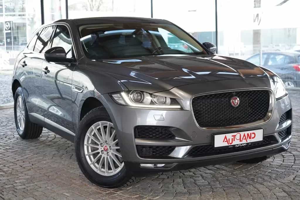 Jaguar F-Pace 3.0 AWD Prestige Panorama Navi Standheizu 09/2016-photo-8
