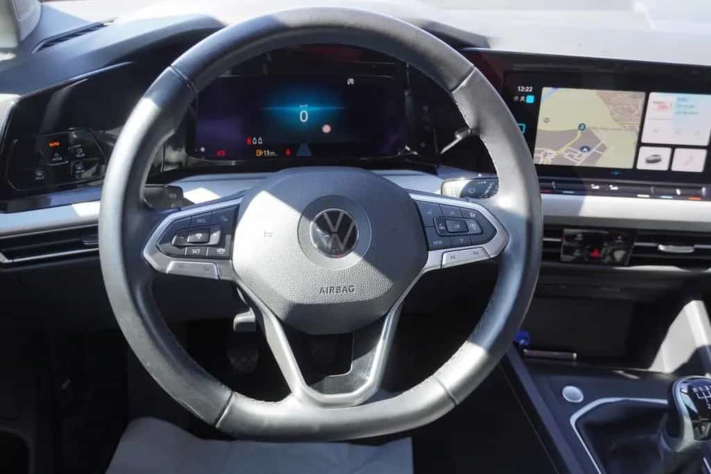 Volkswagen Golf VIII 1.5 Klimaaut. LED Navi PDC ACC USB 03/2020-photo-22