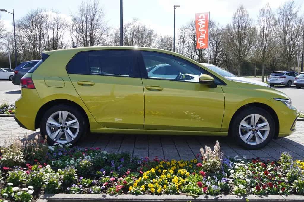 Volkswagen Golf VIII 1.5 Klimaaut. LED Navi PDC ACC USB 03/2020-photo-7