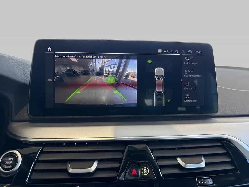 BMW 520 d AHK SHZ RFK LED Navi Leder Luftfederung Di 04/2022-photo-10