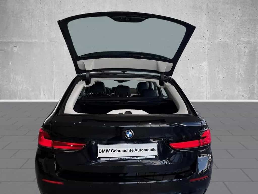 BMW 520 d AHK SHZ RFK LED Navi Leder Luftfederung Di 04/2022-photo-17