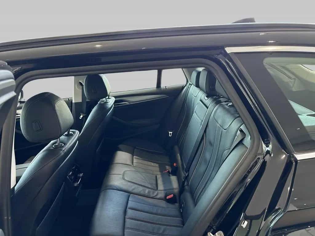 BMW 520 d AHK SHZ RFK LED Navi Leder Luftfederung Di 04/2022-photo-7