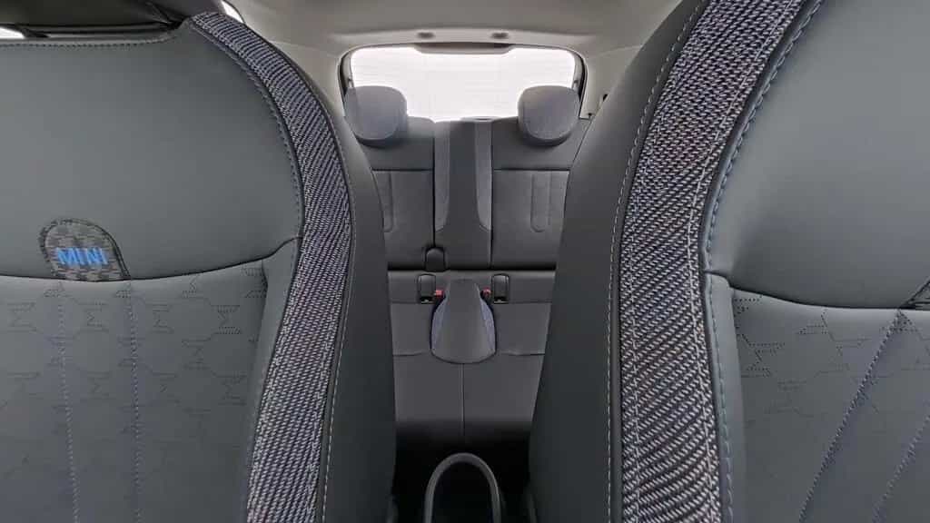 MINI Cooper C 03/2025-photo-13