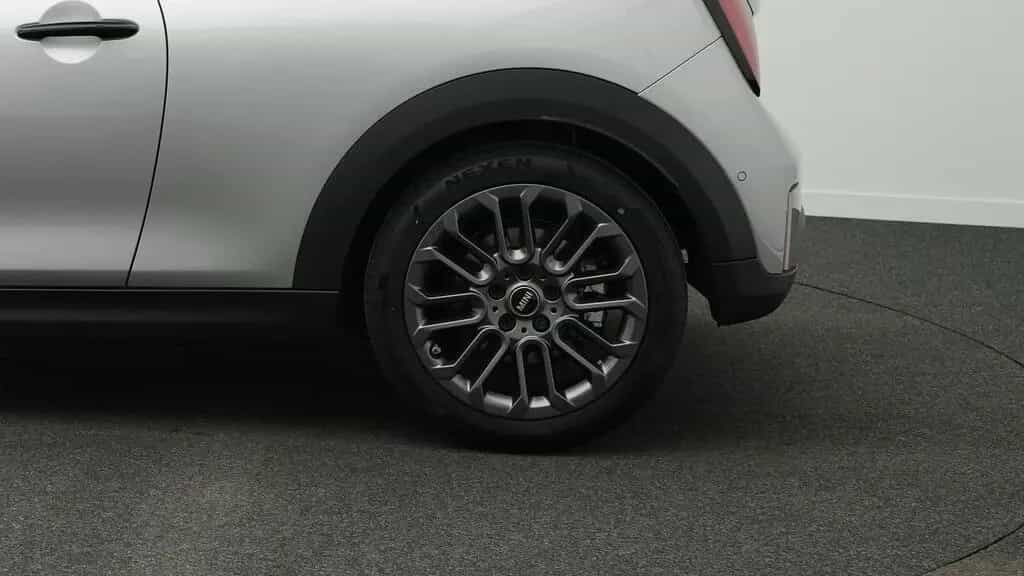 MINI Cooper C 03/2025-photo-16