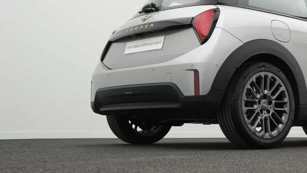 MINI Cooper C 03/2025-photo-23