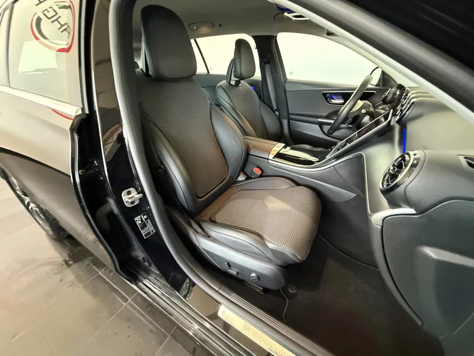 Mercedes-Benz C-Class 200 08/2022-photo-19
