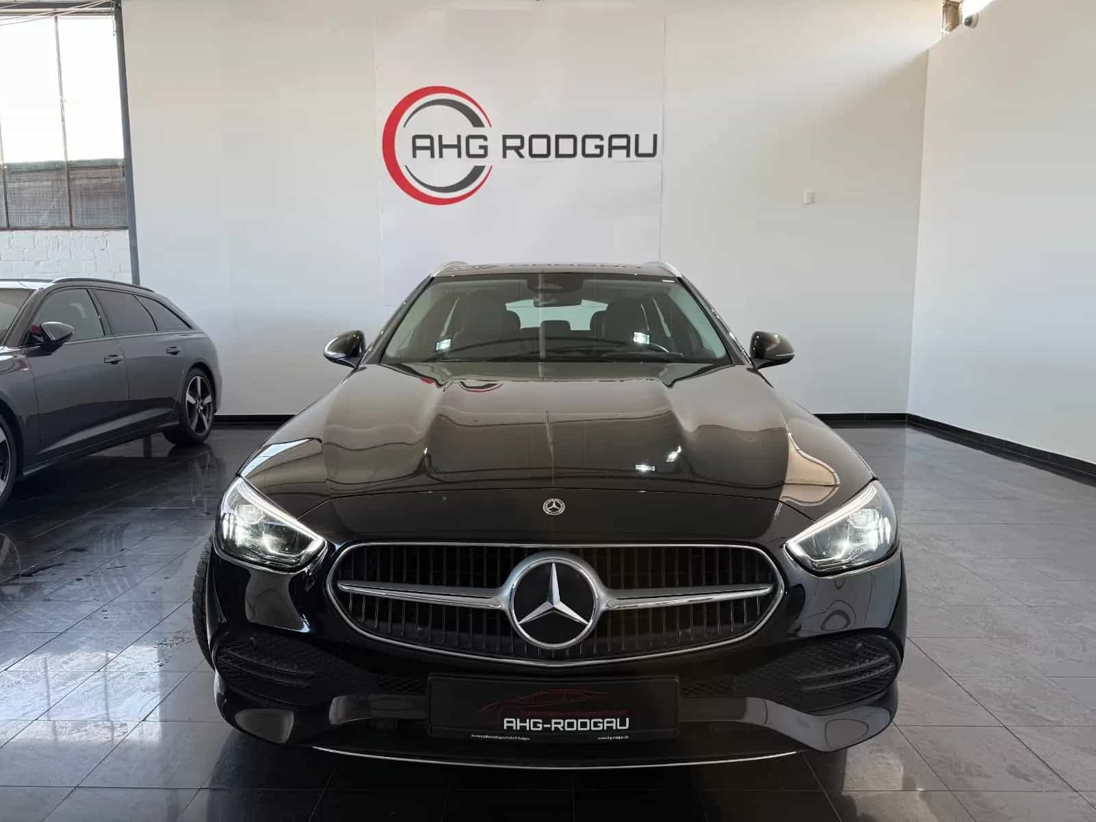 Mercedes-Benz C-Class 200 08/2022-photo-8