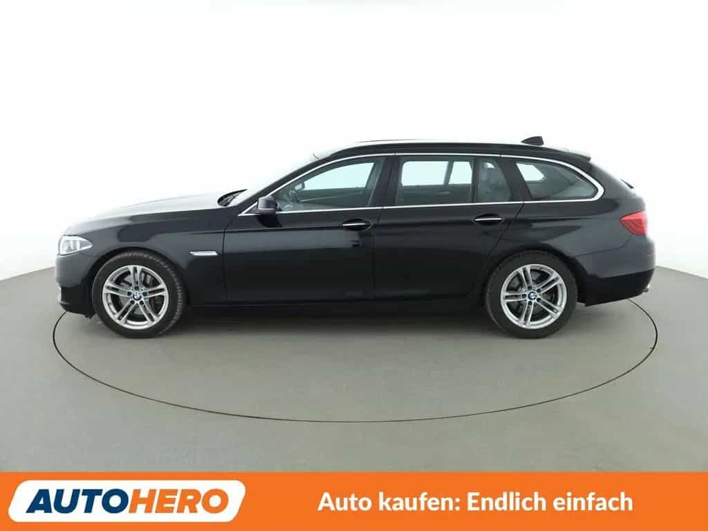 BMW 535 5er 535i xDrive Aut.*NAVI*LED*TEMPO*CAM*PDC*SHZ* 01/2017-photo-2