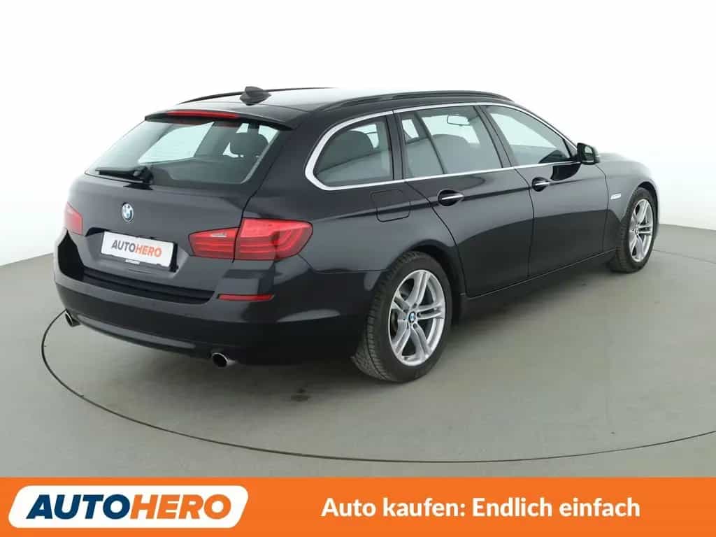 BMW 535 5er 535i xDrive Aut.*NAVI*LED*TEMPO*CAM*PDC*SHZ* 01/2017-photo-5