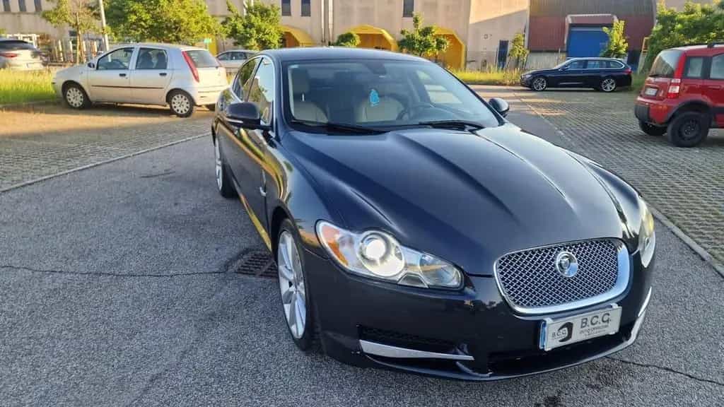 Jaguar XF 3.0 DS V6 Premium Luxury 06/2011-photo-1