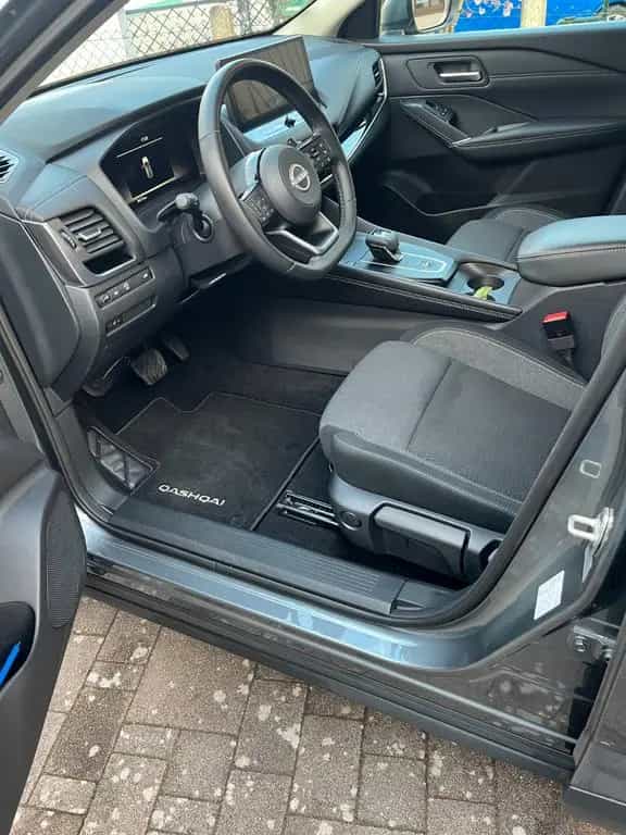 Nissan Qashqai 1.3 DIG-T MHEV 158PS Xtronic N-Conne... 09/2023-photo-4