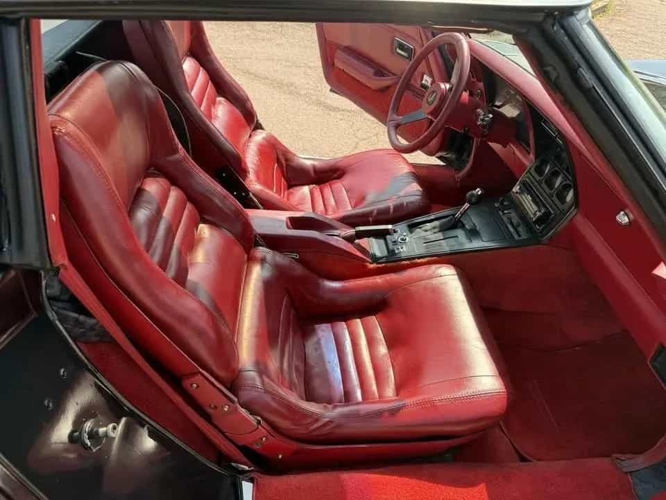 Corvette C3 05/1981-photo-11