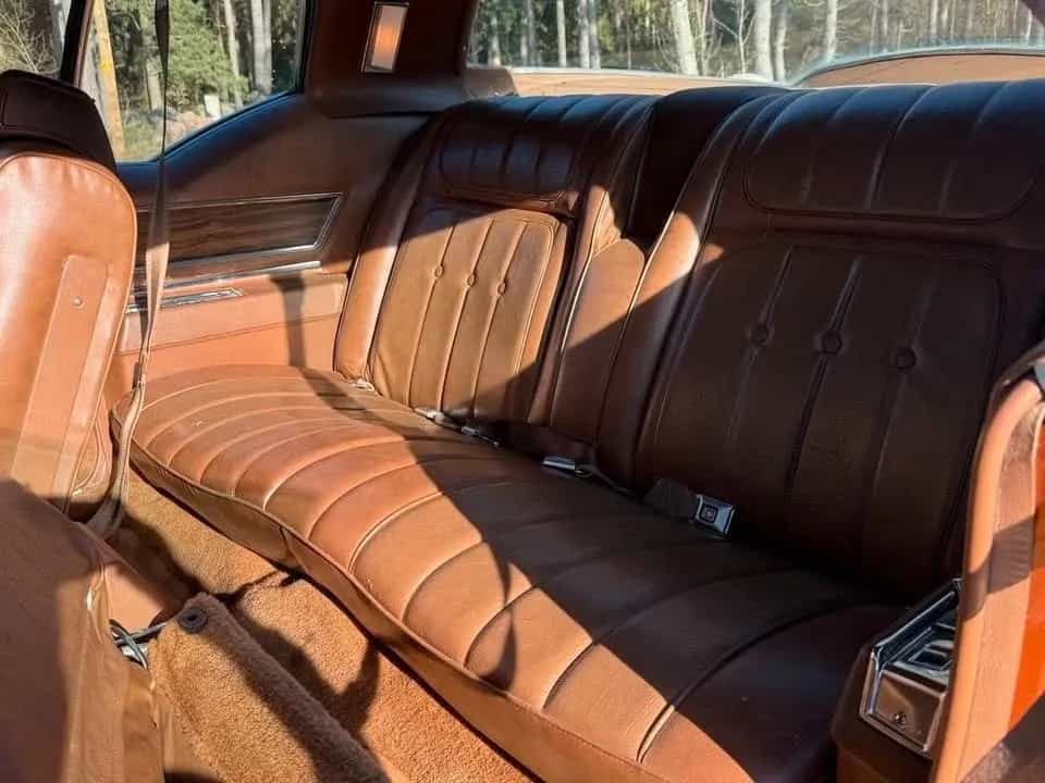 Buick Riviera 05/1973-photo-10