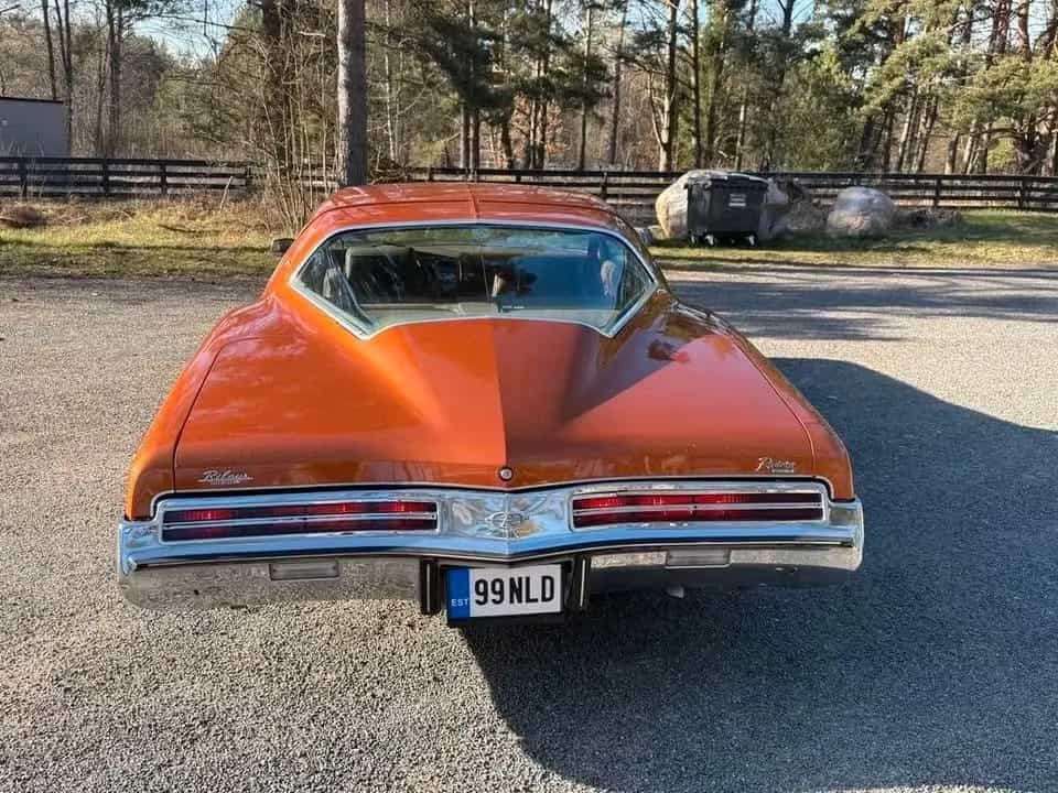 Buick Riviera 05/1973-photo-3