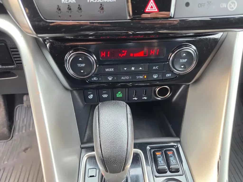 Mitsubishi Eclipse Cross Diamant Edition+ 4WD,Automatik,LED 06/2021-photo-15