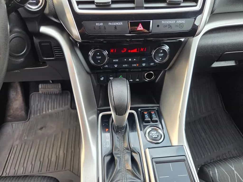 Mitsubishi Eclipse Cross Diamant Edition+ 4WD,Automatik,LED 06/2021-photo-19