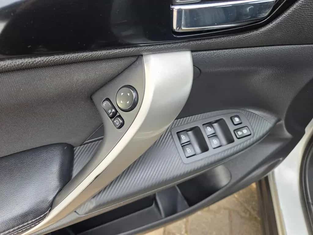Mitsubishi Eclipse Cross Diamant Edition+ 4WD,Automatik,LED 06/2021-photo-33