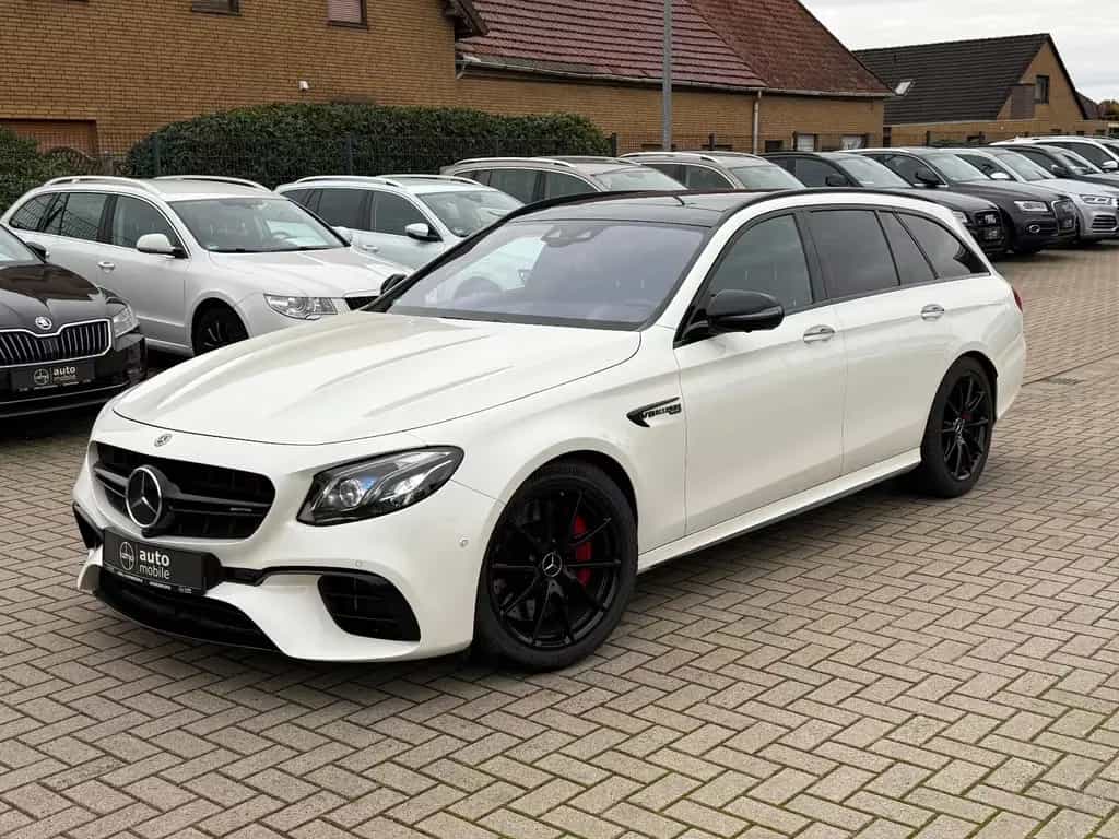 Mercedes-Benz E 63 AMG S, Pano, 360°, ACC, Standh., Burmester 03/2018-photo-0