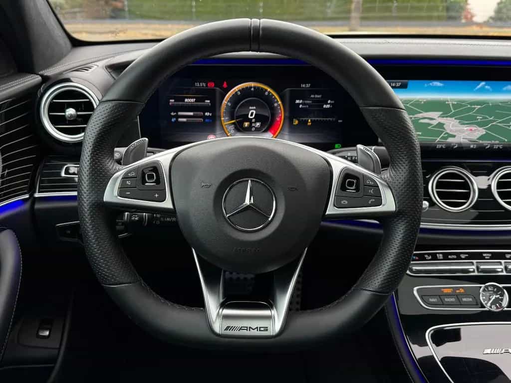 Mercedes-Benz E 63 AMG S, Pano, 360°, ACC, Standh., Burmester 03/2018-photo-29