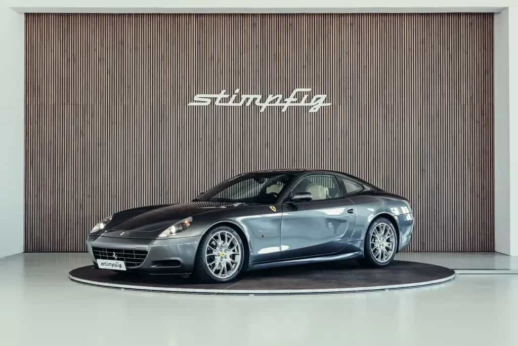 Ferrari 612 Scaglietti, Handschalter, low mileage 05/2005-photo-0
