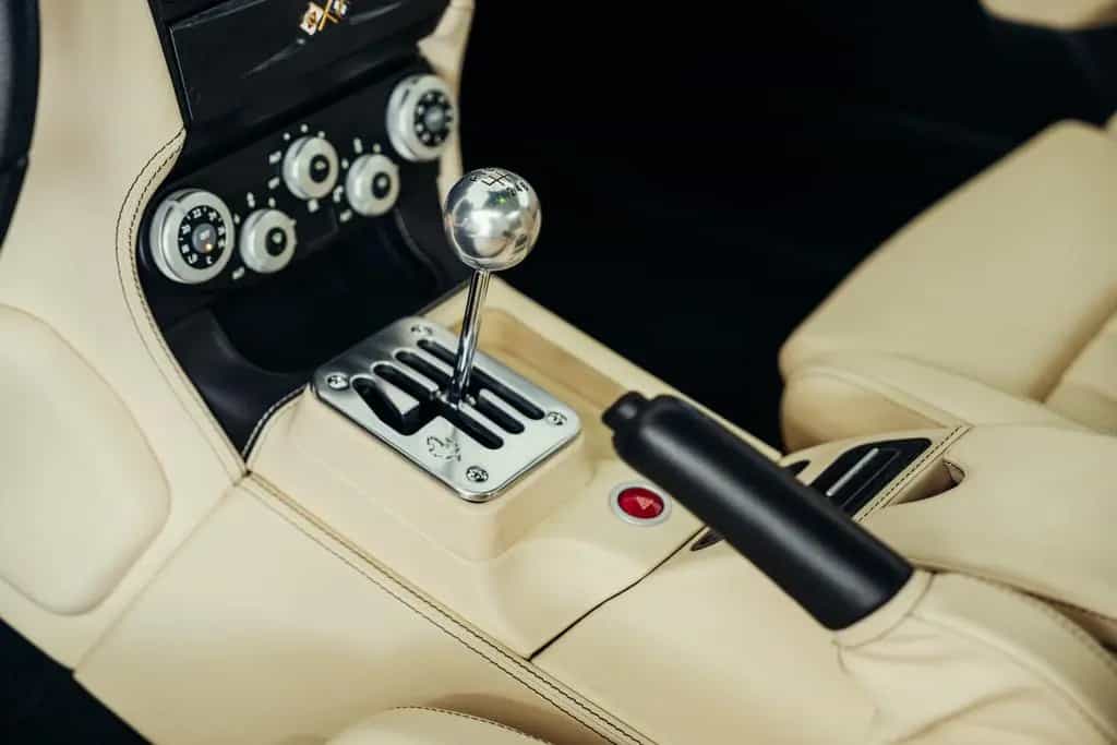 Ferrari 612 Scaglietti, Handschalter, low mileage 05/2005-photo-26