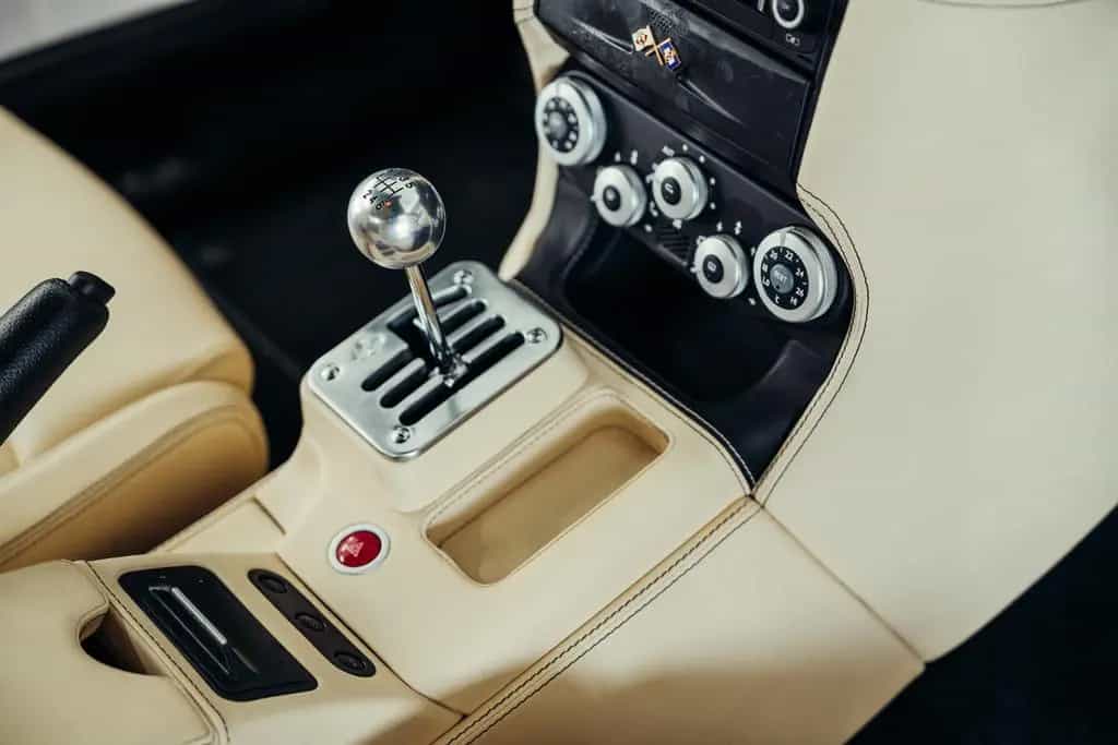 Ferrari 612 Scaglietti, Handschalter, low mileage 05/2005-photo-31
