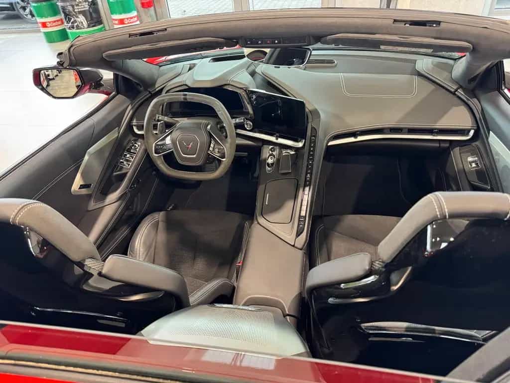 Corvette C8 Convertible 3LT 6.2 V8 Stingry+Carbon Paket 11/2021-photo-10