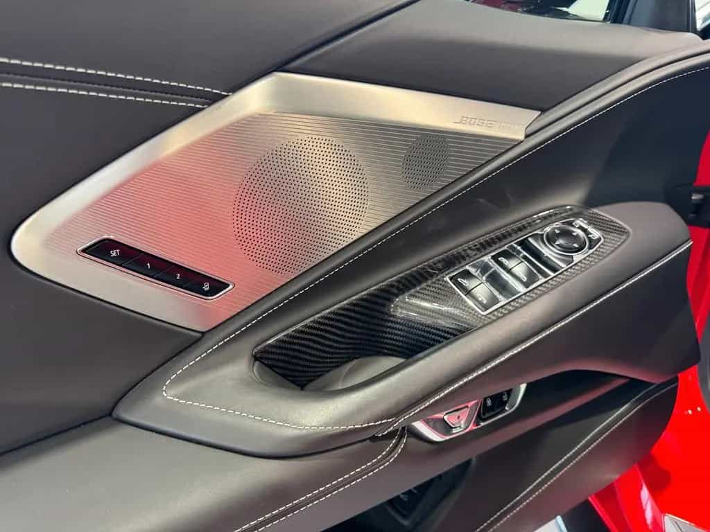 Corvette C8 Convertible 3LT 6.2 V8 Stingry+Carbon Paket 11/2021-photo-11