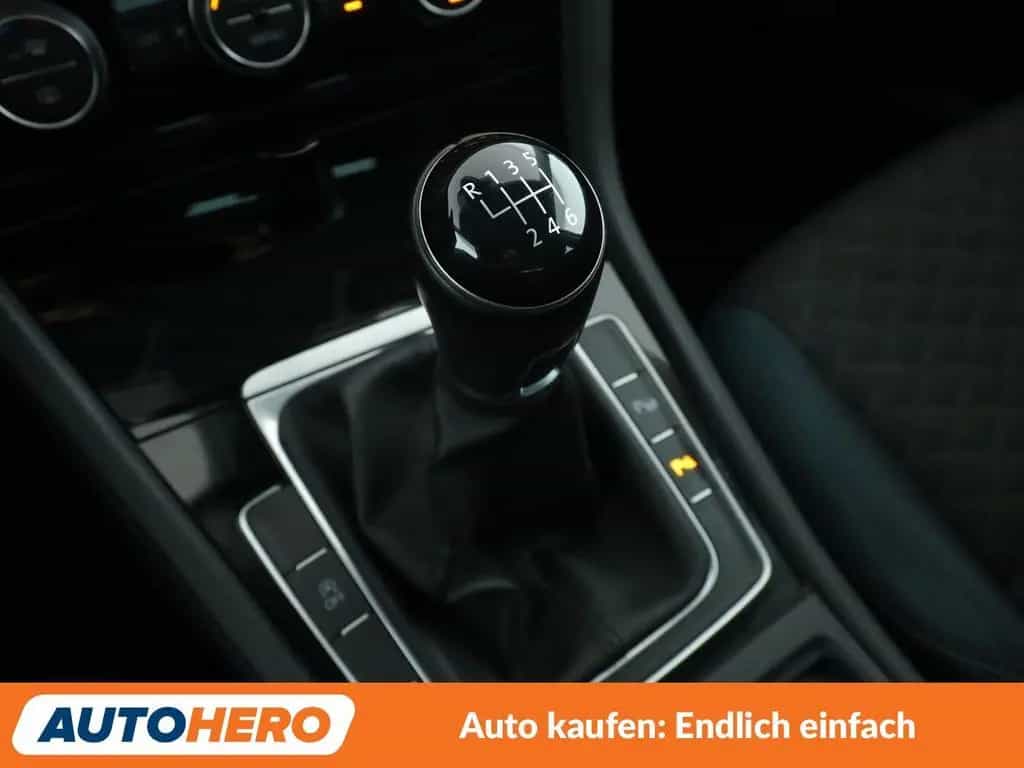Volkswagen Golf VII 1.0 TSI IQ.DRIVE *NAVI*ACC*PDC*SHZ* 07/2019-photo-24