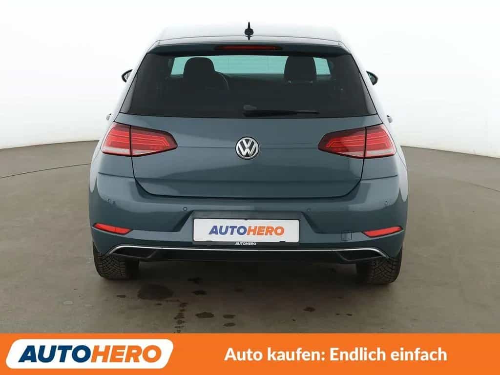 Volkswagen Golf VII 1.0 TSI IQ.DRIVE *NAVI*ACC*PDC*SHZ* 07/2019-photo-4