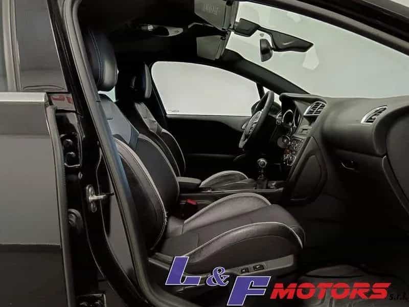 DS Automobiles DS4 DS DS4 1.6 e-HDi 02/2013-photo-13