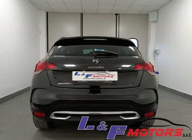 DS Automobiles DS4 DS DS4 1.6 e-HDi 02/2013-photo-5