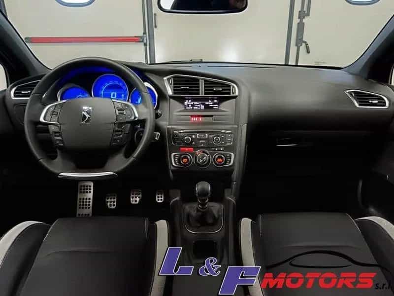 DS Automobiles DS4 DS DS4 1.6 e-HDi 02/2013-photo-8
