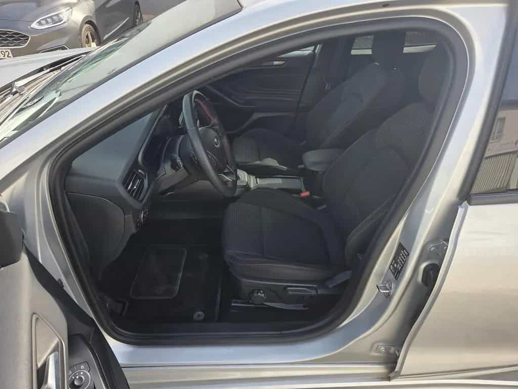 Ford Focus Turnier ST-Line Autom Navi LED Allwetter 06/2023-photo-12