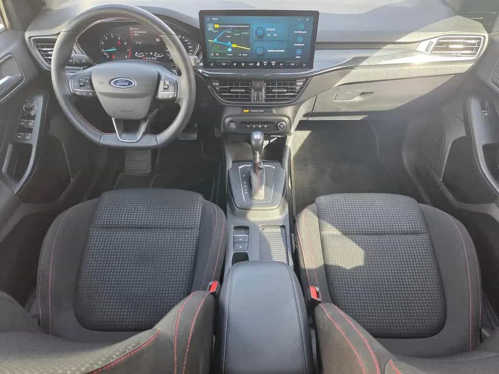Ford Focus Turnier ST-Line Autom Navi LED Allwetter 06/2023-photo-19