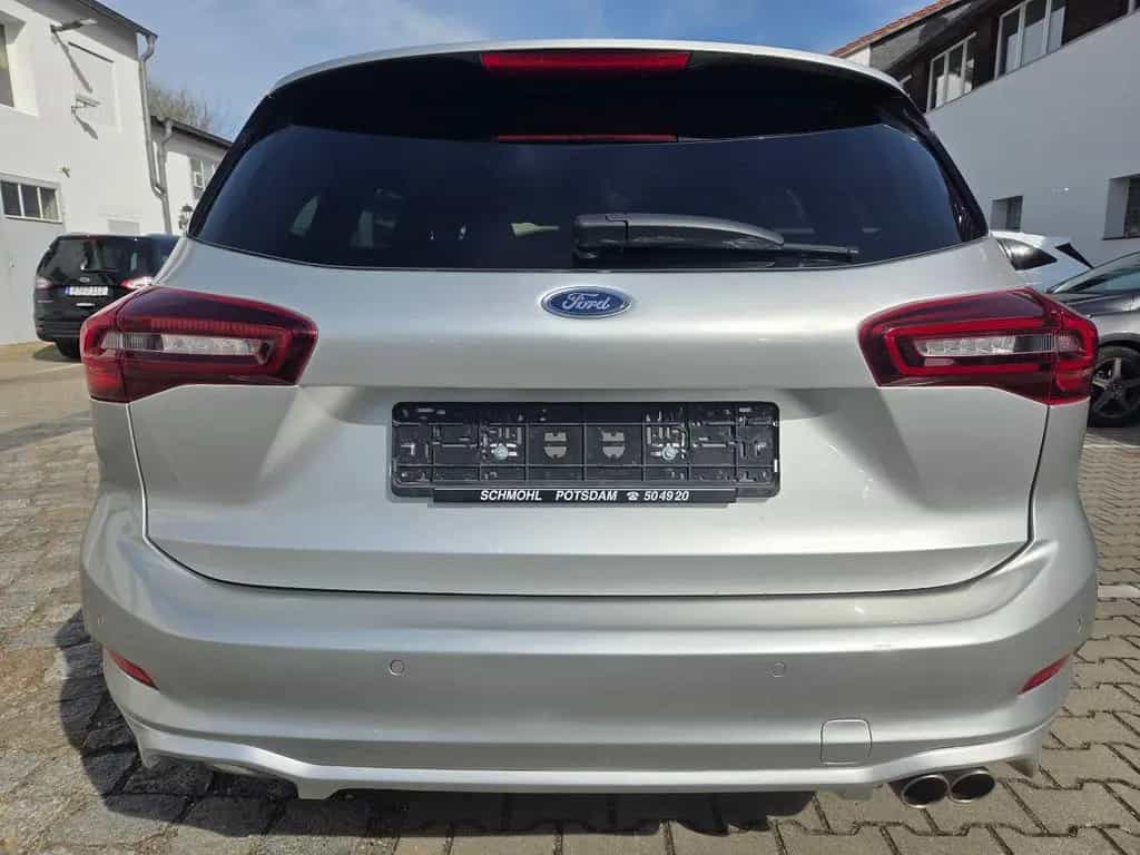 Ford Focus Turnier ST-Line Autom Navi LED Allwetter 06/2023-photo-3