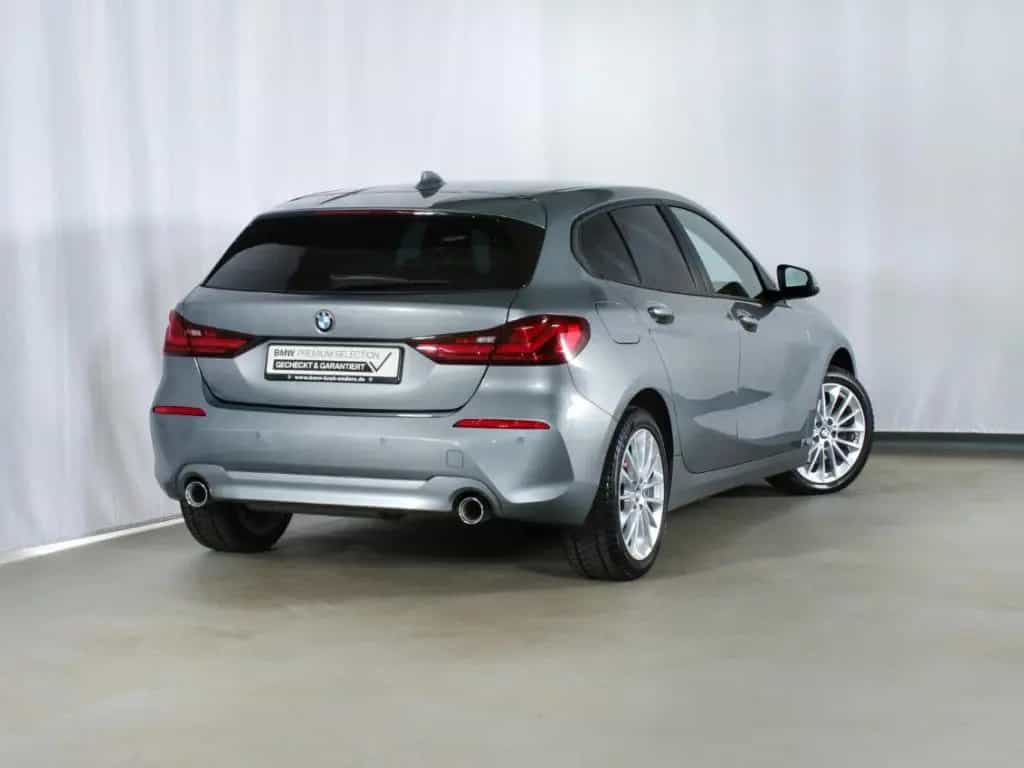 BMW 118 d LED PDC El.Spiegel SHZ NAVI Alarm Klimaaut 04/2022-photo-1