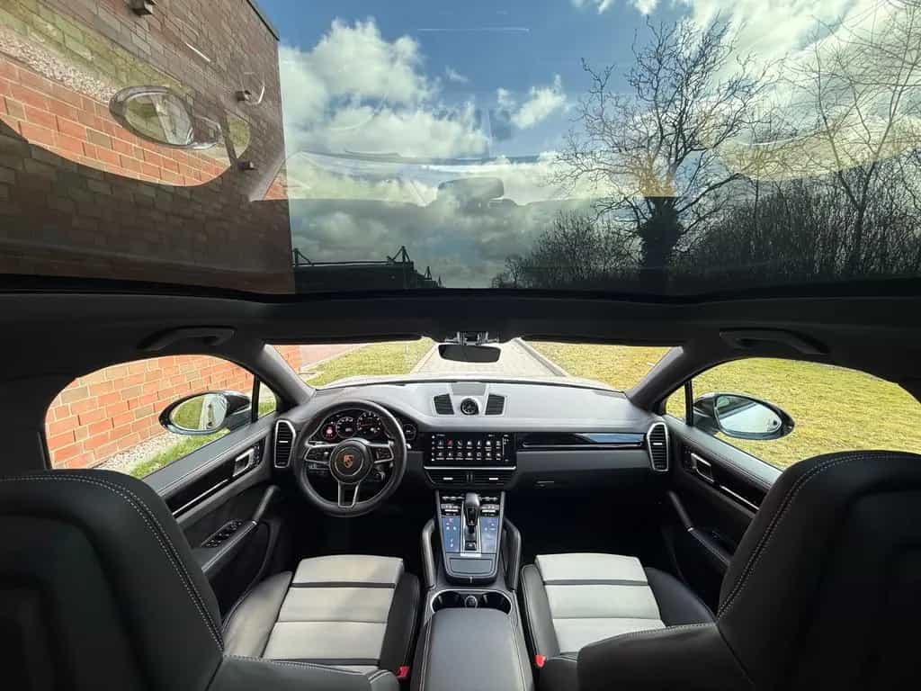 Porsche Cayenne 06/2022-photo-12