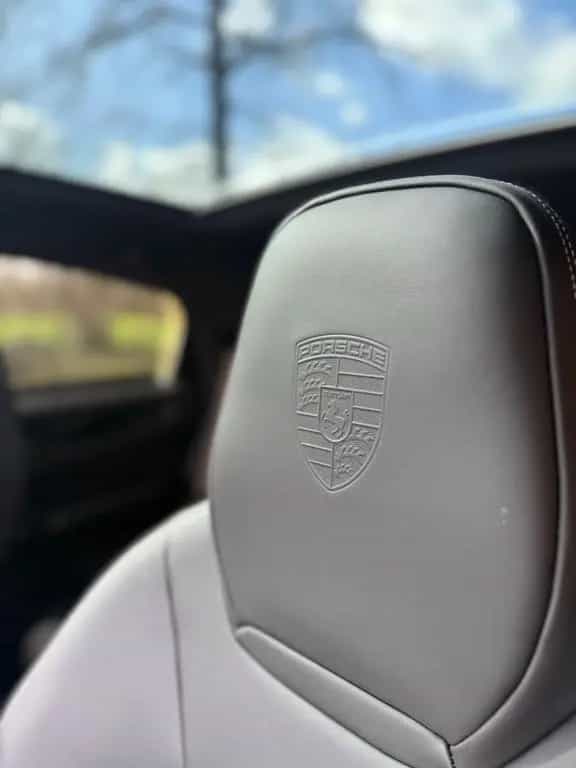 Porsche Cayenne 06/2022-photo-18