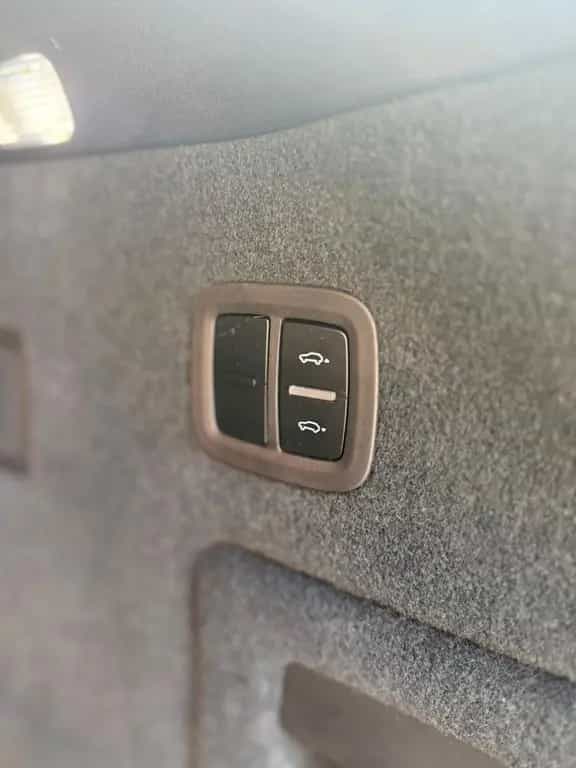 Porsche Cayenne 06/2022-photo-31