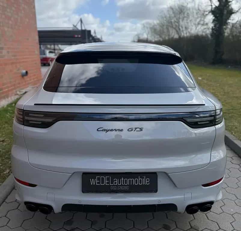 Porsche Cayenne 06/2022-photo-9